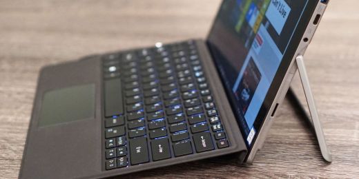 acer-switch-alpha-12